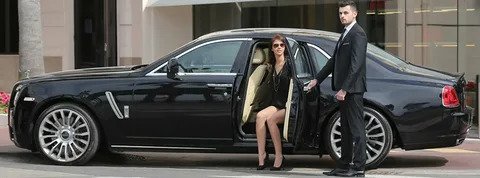 Disrupting The Market: Latest Chauffeur Car Melbourne Trends