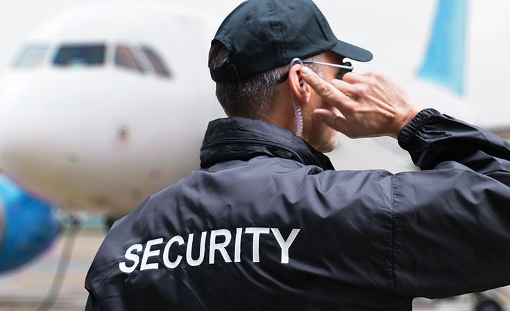 Technology and Security: How Security Guards Embrace Modern Tools