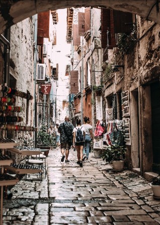 Exploring the Thrill of Adventure Travel with Atlanta Travel Agencies