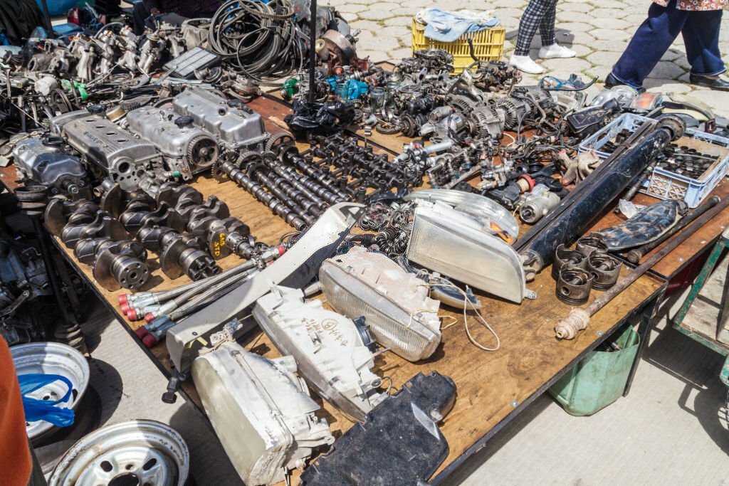 Buy Used Car Parts to Save a Ton of Money on Repairs